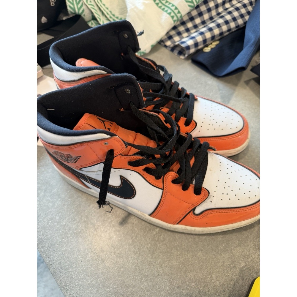 Nike Air Jordan 1 SE Mid Turf Orange Men's US Size 10.5 DD6834-802 OG (No Box)